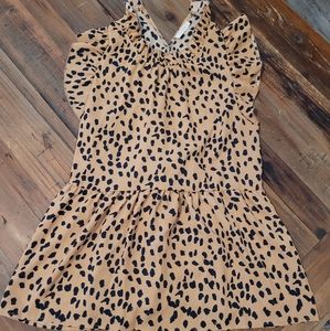 entro Women's Animal Print tees - Size Large
